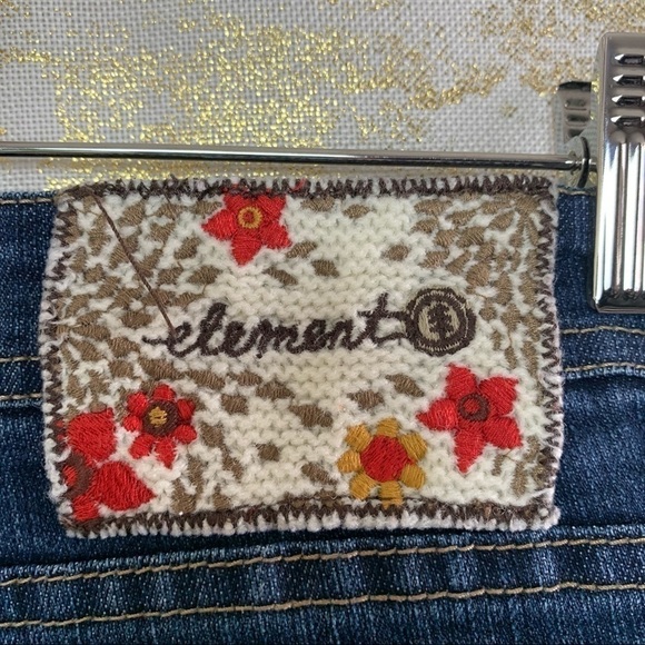 ELEMENT Denim Blue Wash Women’s Capris Jeans Size 7 - Picture 7 of 13